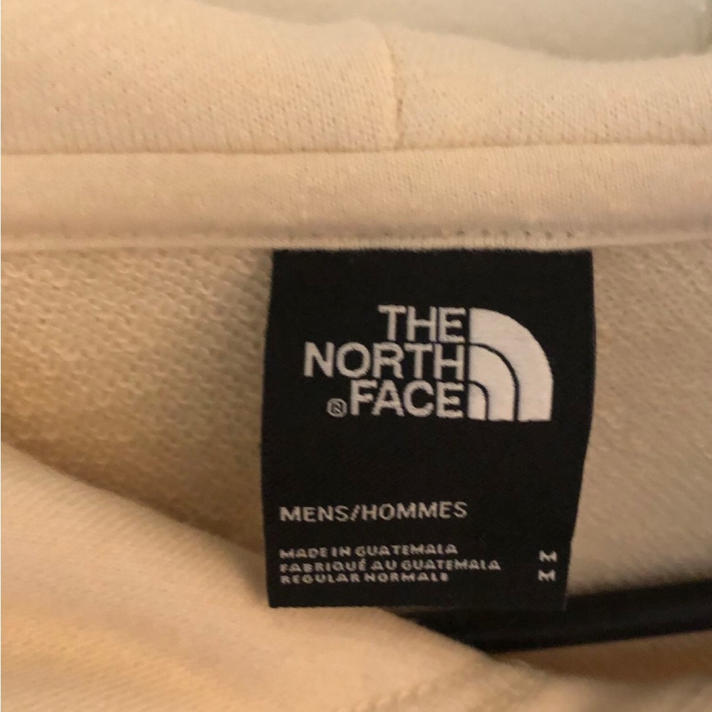 The North Face size mens medium hoodie - Picture 4 of 4